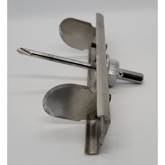 Greenlee 06923 Quick Cutter Hole Saw Adjustable Increments of Cuts 2-1/2" to 7" - Picture 5 of 8